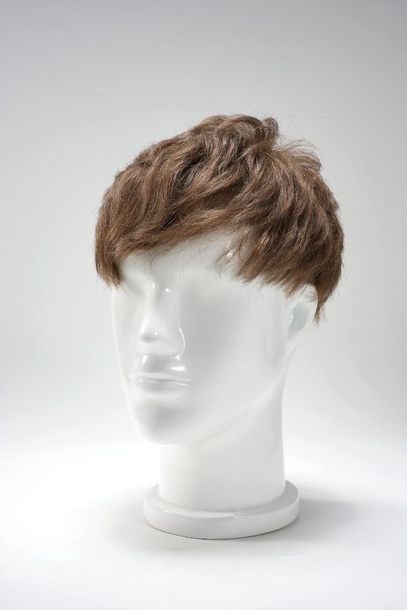 right side of hair style for wigs for men