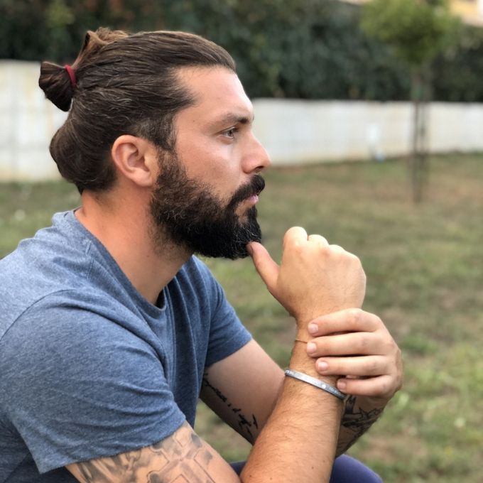 simple travel hairstyles