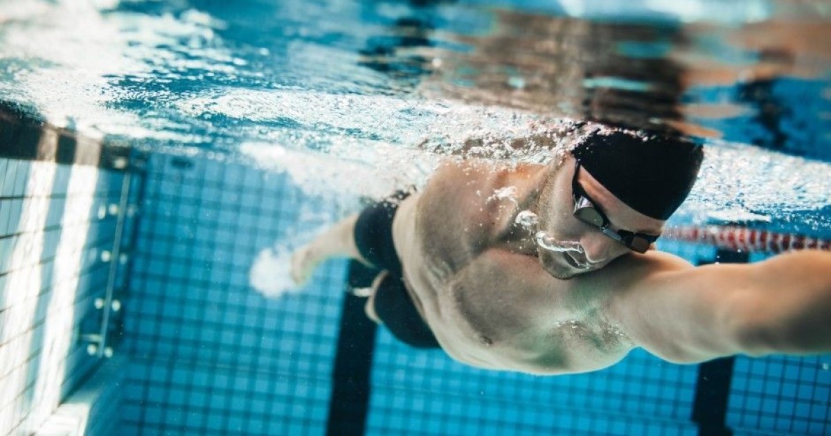 swimming cap