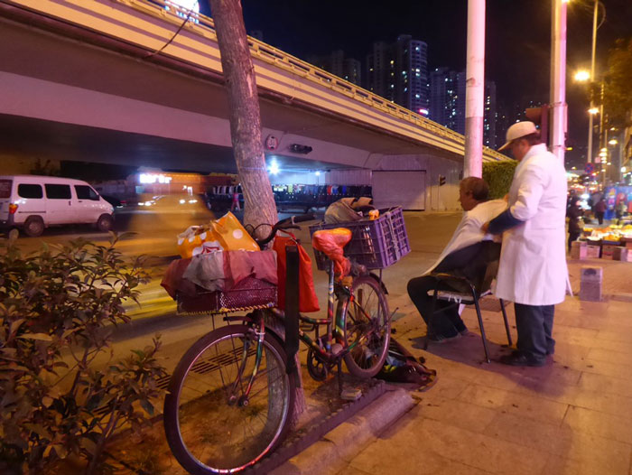 Traditional Chinese Street Barber